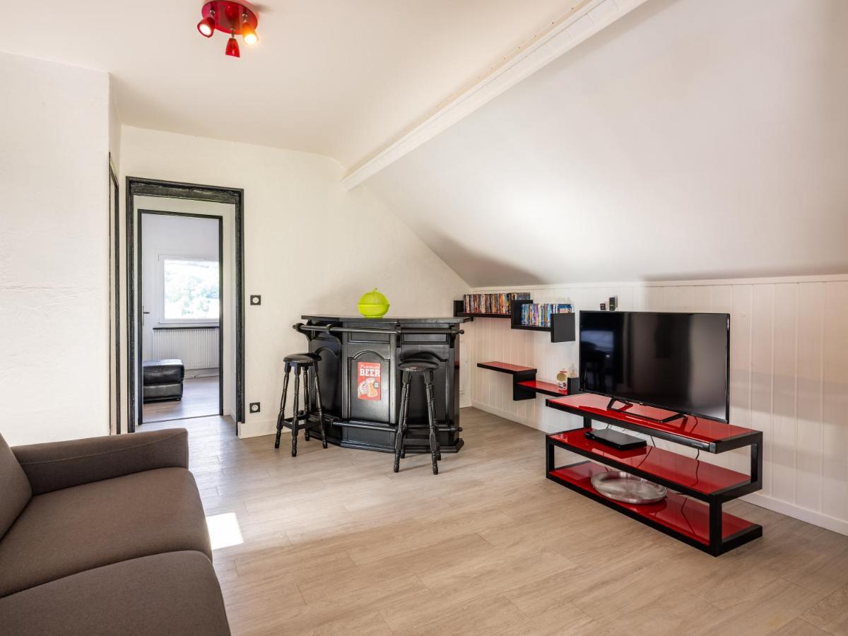 Stunning 4-Bed House In La Bourboule Βίλα Εξωτερικό φωτογραφία